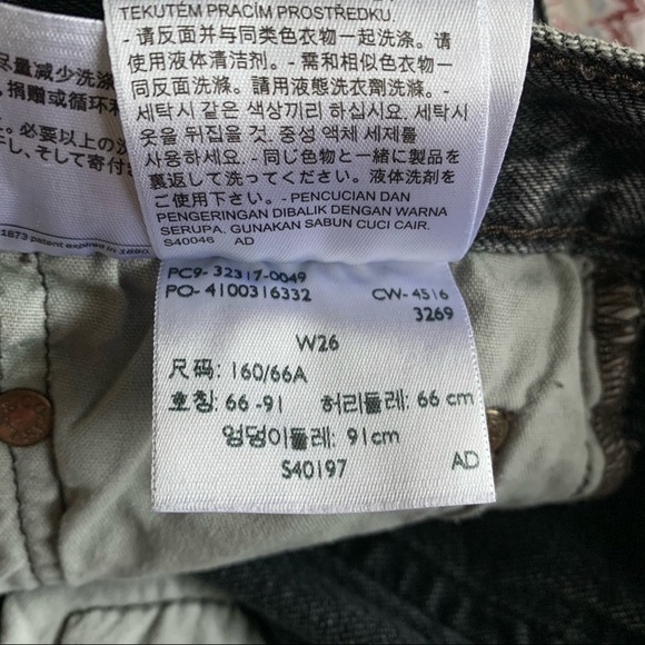 Levi’s 501 Denim Shorts - Picture 7 of 8